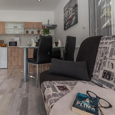Apartments Bruna Trogir Extérieur photo