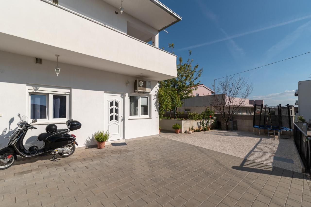 Apartments Bruna Trogir Extérieur photo
