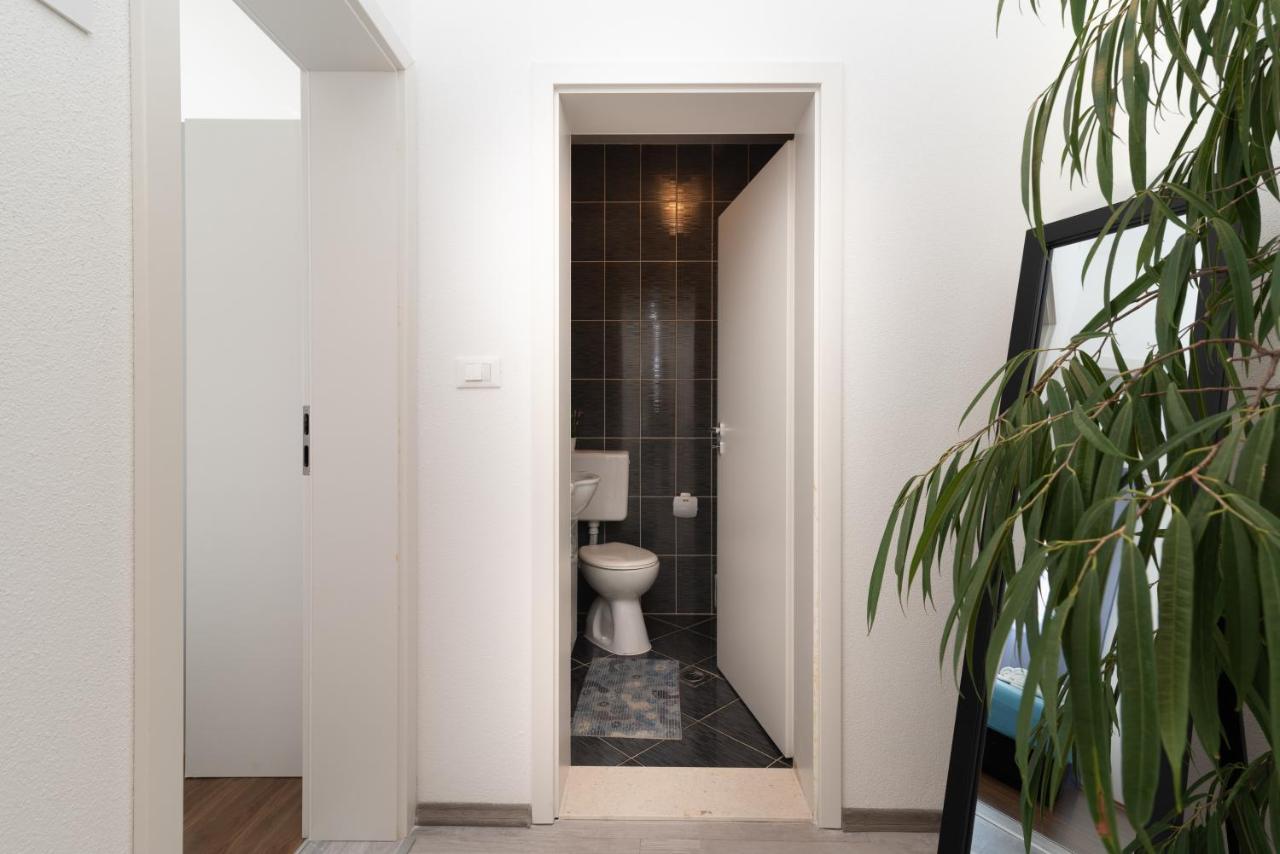 Apartments Bruna Trogir Extérieur photo