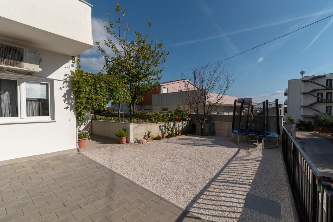 Apartments Bruna Trogir Extérieur photo